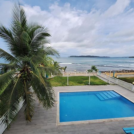 Paunch Beach Retreat โบกัสทาวน์ ภายนอก รูปภาพ