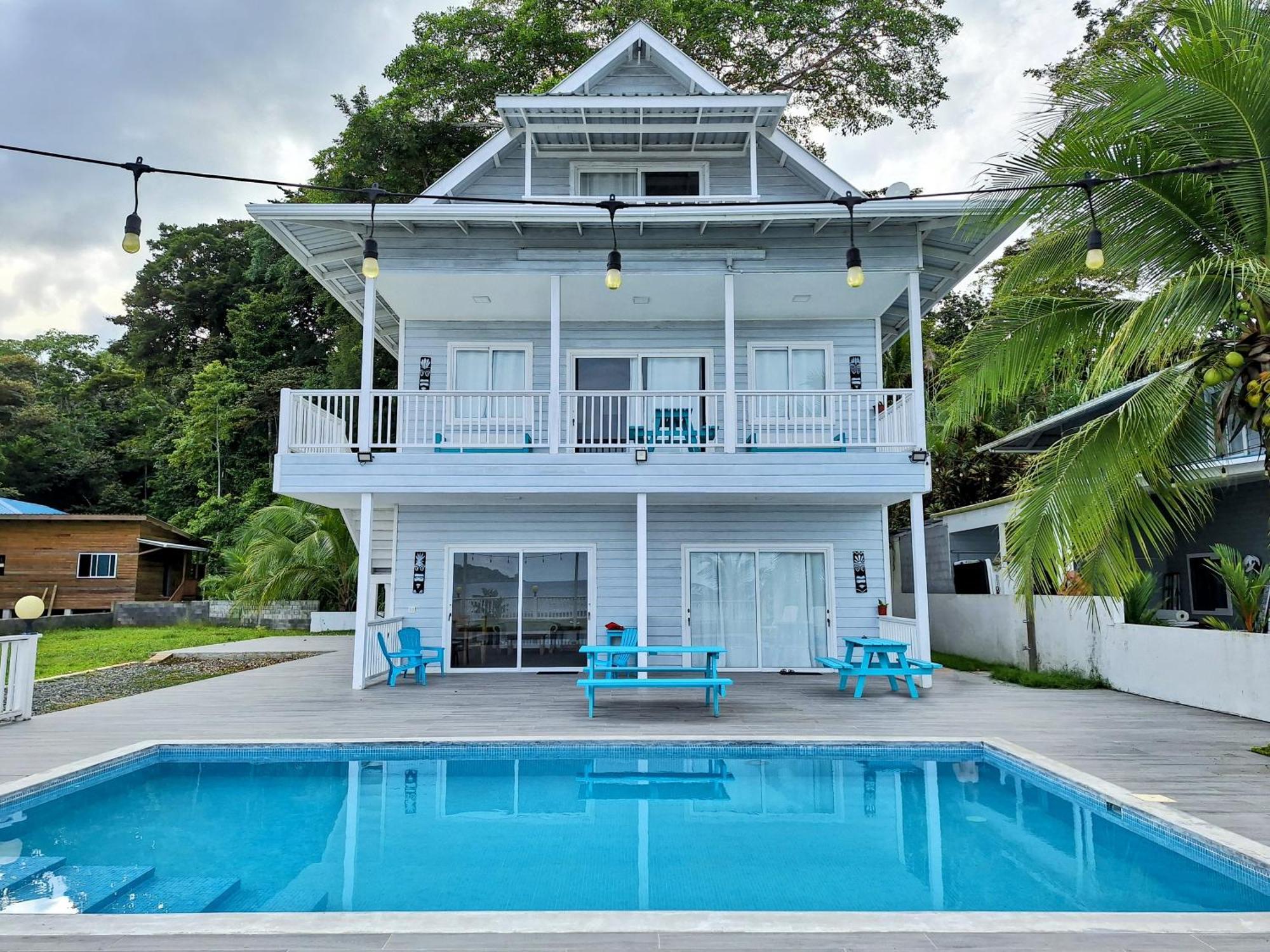 Paunch Beach Retreat โบกัสทาวน์ ภายนอก รูปภาพ